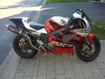 2001 Honda RC51.jpg