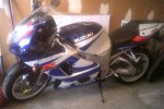 gsxr750.jpg